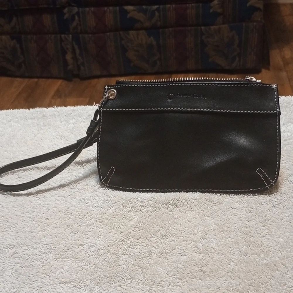 Franklin Covey Black Leather Wristlet Clutch